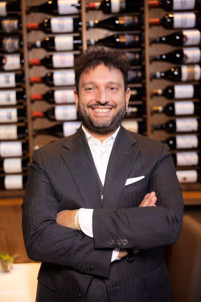 Osteria delle Corti si rifà il look, recupera la cucina di ieri e presenta i migliori mondeghili 4 Silvio Oliva osteria delle corti