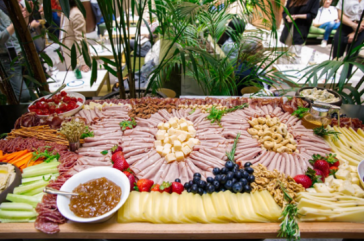 Veroni celebra 100 anni con l'Aperitivo del secolo: tradzione italiana e salumi d'eccellenza 6 Veroni festeggia 100 anni con eventi .