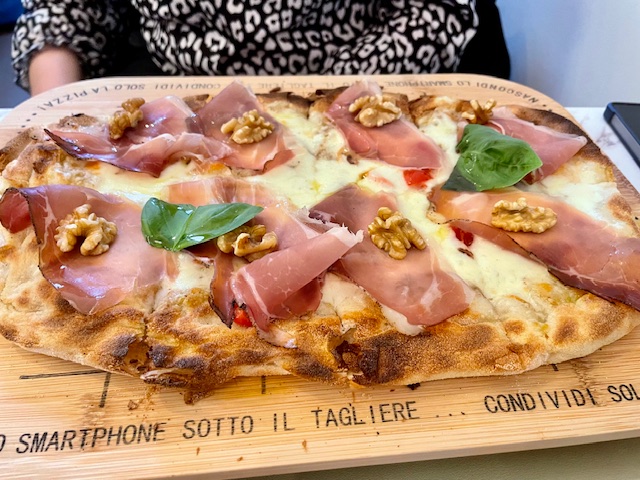 pinsa gourmet mamo