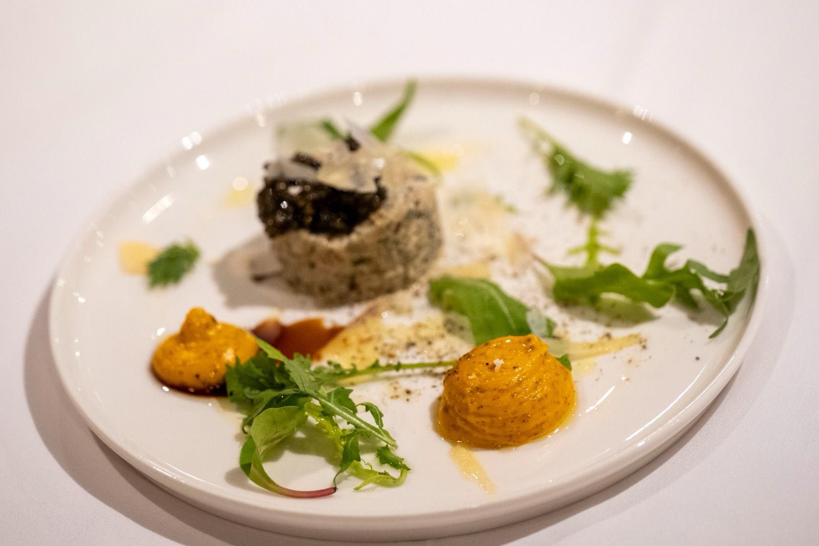 6 ristoranti vegetariani a Milano da provare (anche se non sei vegetariano) 1 A Parigi lo chef tristellato Alain Passard sceglie la cucina vegetariana