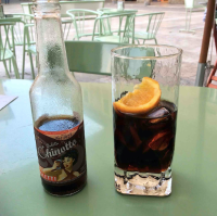 Le bevande nostalgiche italiane: storia, ricordi e identità in un sorso 3 chinotto bevanfda della nostalgia ora diventata gourmet