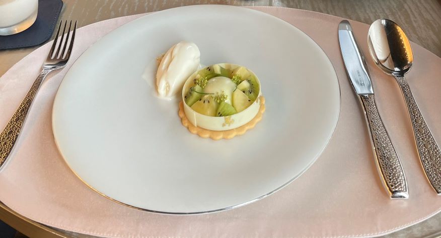 Moda e cibo, un matrimonio perfettamente riuscito 1 Aemani ristorante