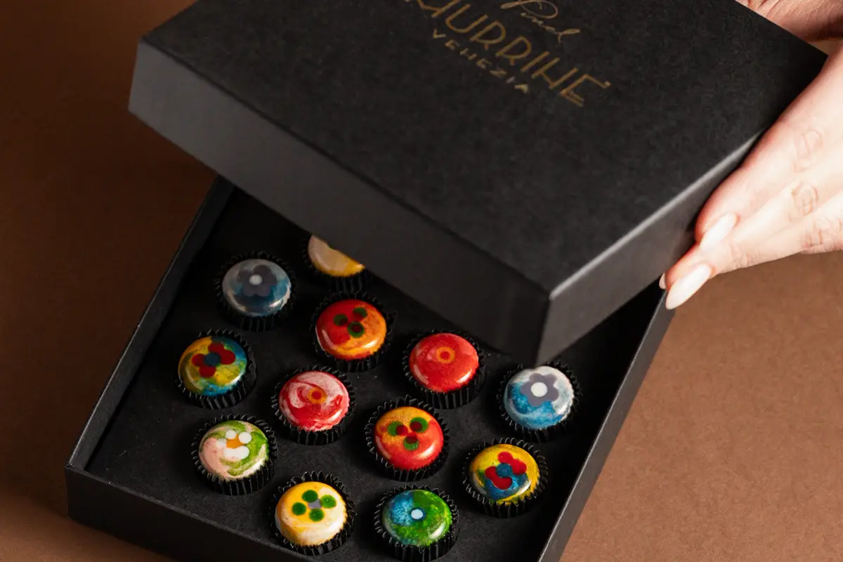 Le Murrine di Giulia Pinel: il cioccolato che racconta Venezia tra arte, cultura e tradizione 3 Le Murrine di Giulia Pinel