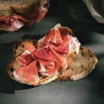 prosciutto di carpegna DOP e borgo di Carpegna