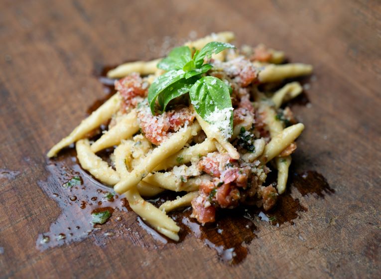 la busiata e il pesto trapanese