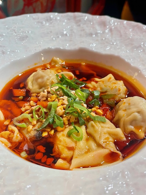 Capodanno Cinese a Milano: Dragon Kitchen celebra l'anno del Cavallo di Fuoco con un viaggio autentico nella cucina cinese 2 ravioli cinesi dragon kitchen