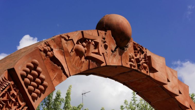 Castellamonte cosa vedere: la città della ceramica tra stufe e tradizioni piemontesi 1 Castellamonte cosa vedere