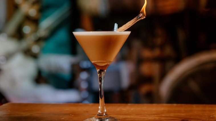 Cocktail e cioccolato: un'esperienza sensoriale unica tra mixology e cioccolato gourmet 1 cocktail e cioccolato