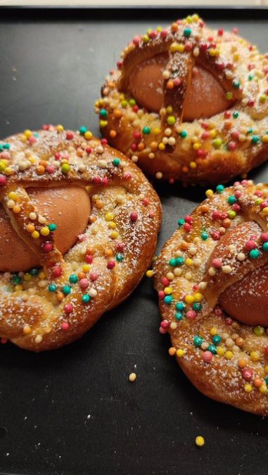 Dolci pasquali tradizionali: colomba Filippi e cuddura siciliana (+ricetta) 2 La cuddura, uno dei dolci più proposti ancora nelle case siciliane