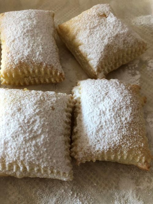 Come fare lo sporcamuss: storia e ricetta del dolce di Bari amato in tutta la Puglia 1 sporcamuss storia e ricetta