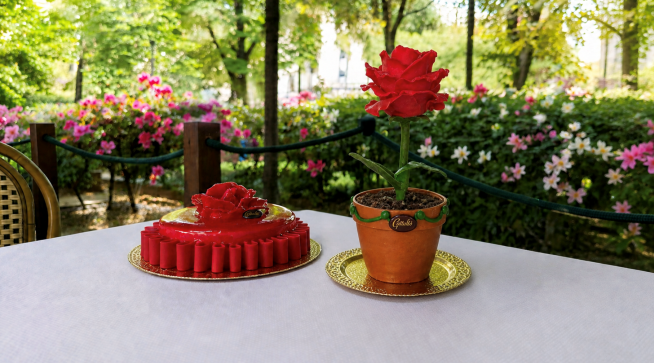8 idee regalo food per la Festa della Mamma: dolci, pizze gourmet e coccole da condividere 4 Le torte floreali di Gattullo