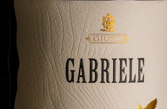 Dettaglio dell'etichetta del Gabriele Manzoni Bianco Asolo Montello DOC,