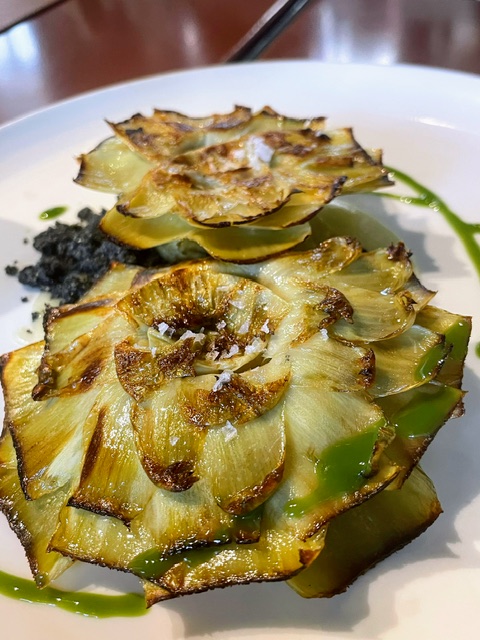 Carciofo alla griglia con crema di patate e porri