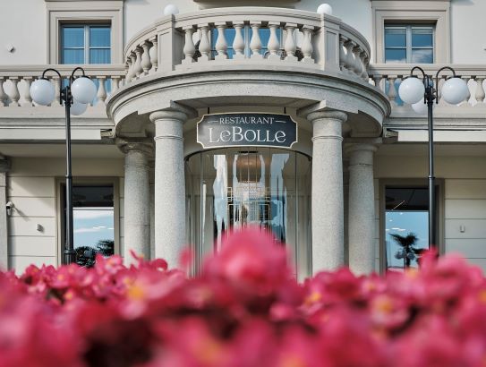 Gianfranco Meggiato al Boutique Hotel Stresa: arte, musica e il mistero dell'osservatore 5 boutique hotel stresa