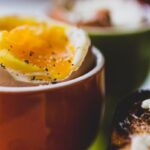 Come fare l'uovo alla coque: ricetta, tempi di cottura e trucchi 26 Come fare l'uovo alla coque