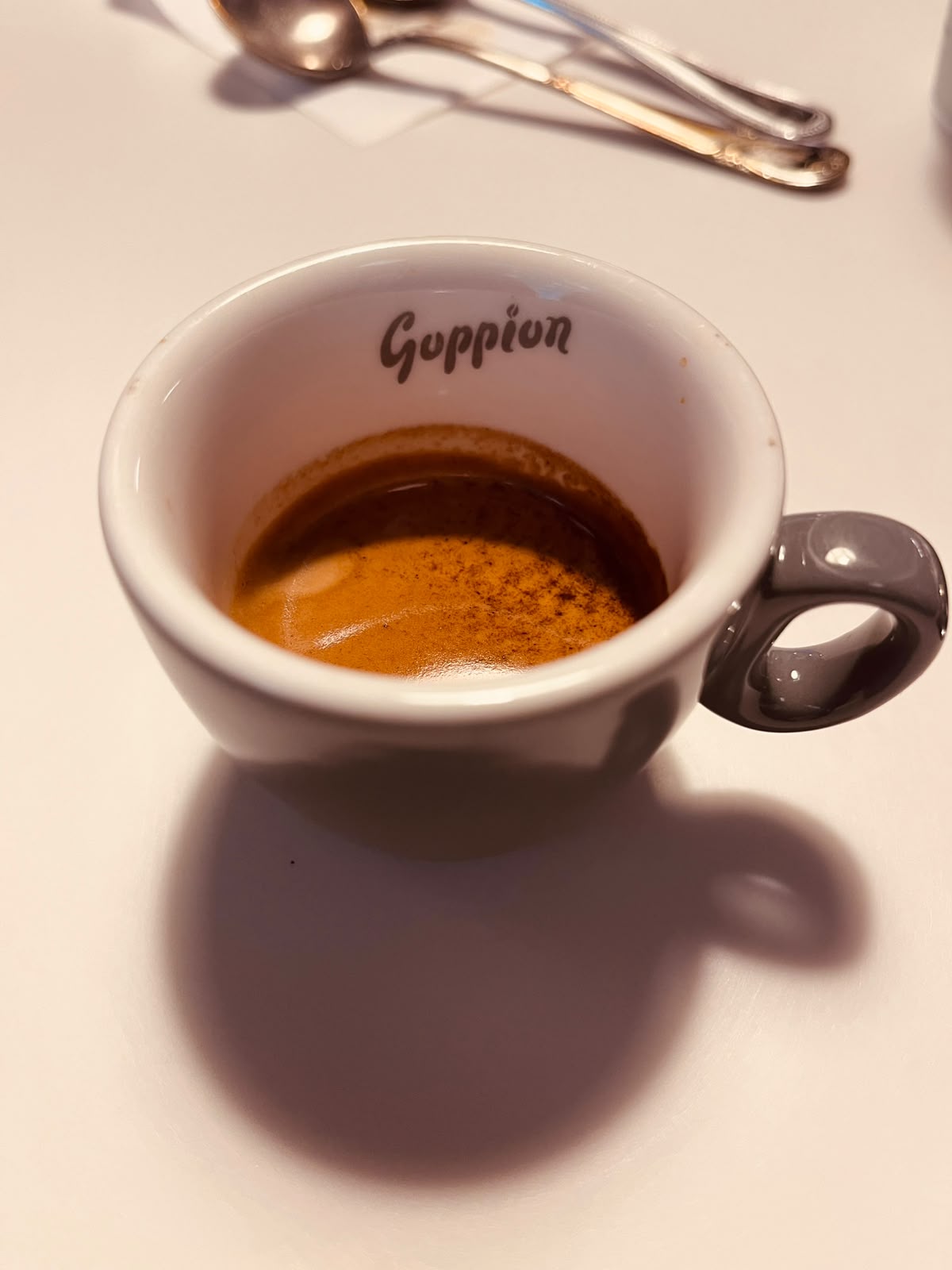 Imparare ad assaggiare il caffè. La degustazione