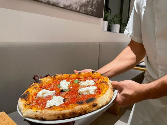 Pizza gourmet a Vicenza: Acqua&Farina tra cultura e ricerca 9 Carminuccio: il ritorno alle radici salernitane